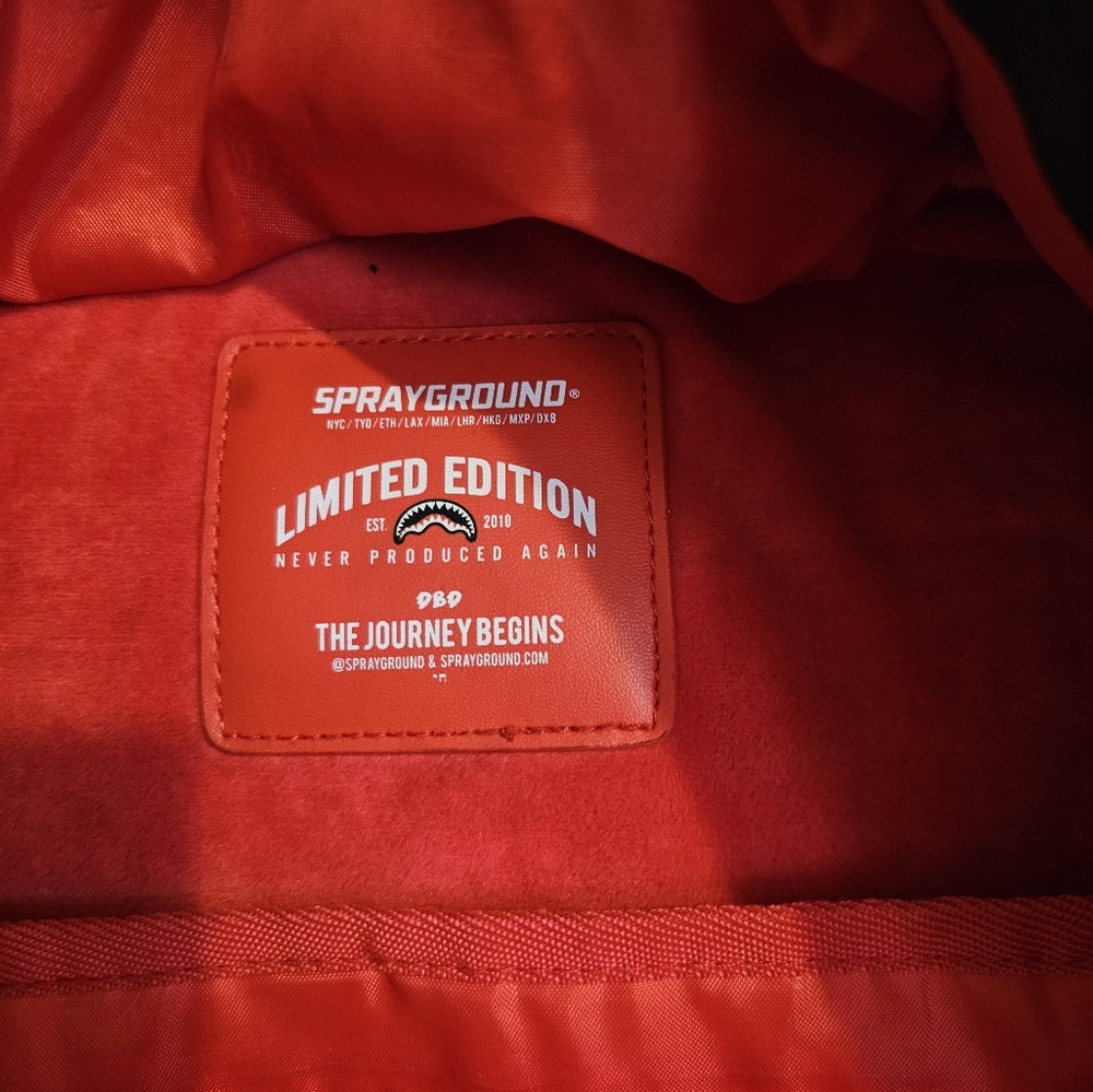 Sprayground backpack - Picture 8 of 16